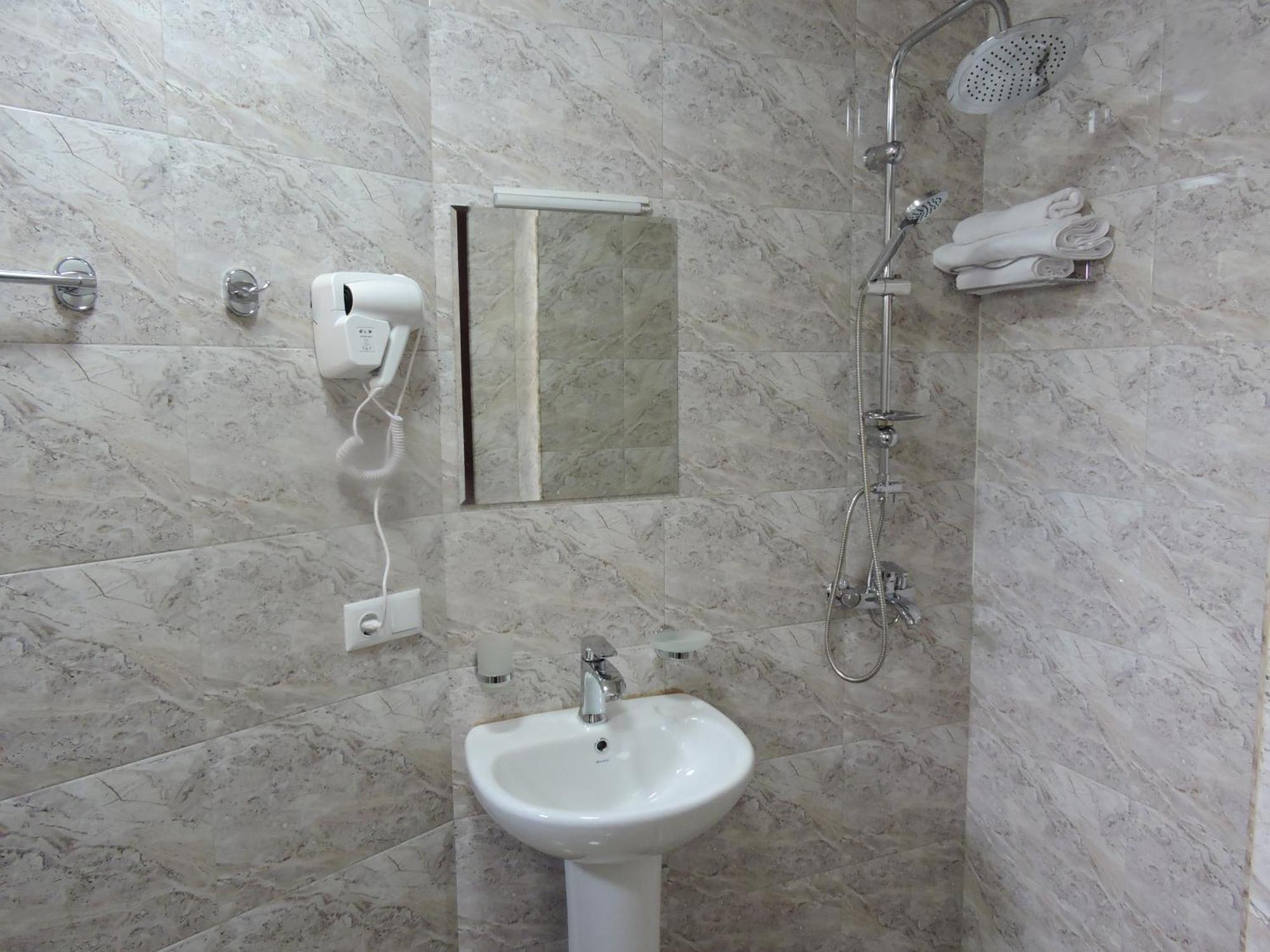 Hotel Brick House تبليسي المظهر الخارجي الصورة